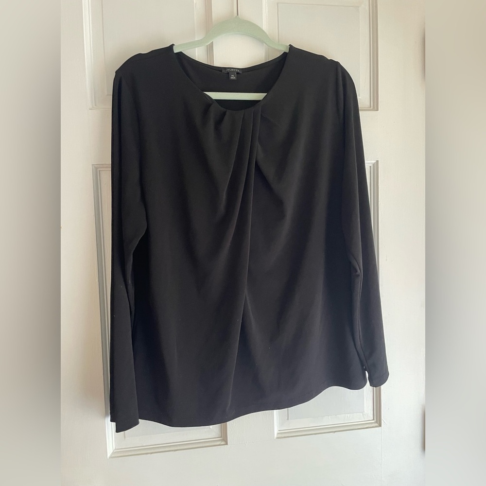 Talbots Black Long-Sleeve Pleated Front Blouse